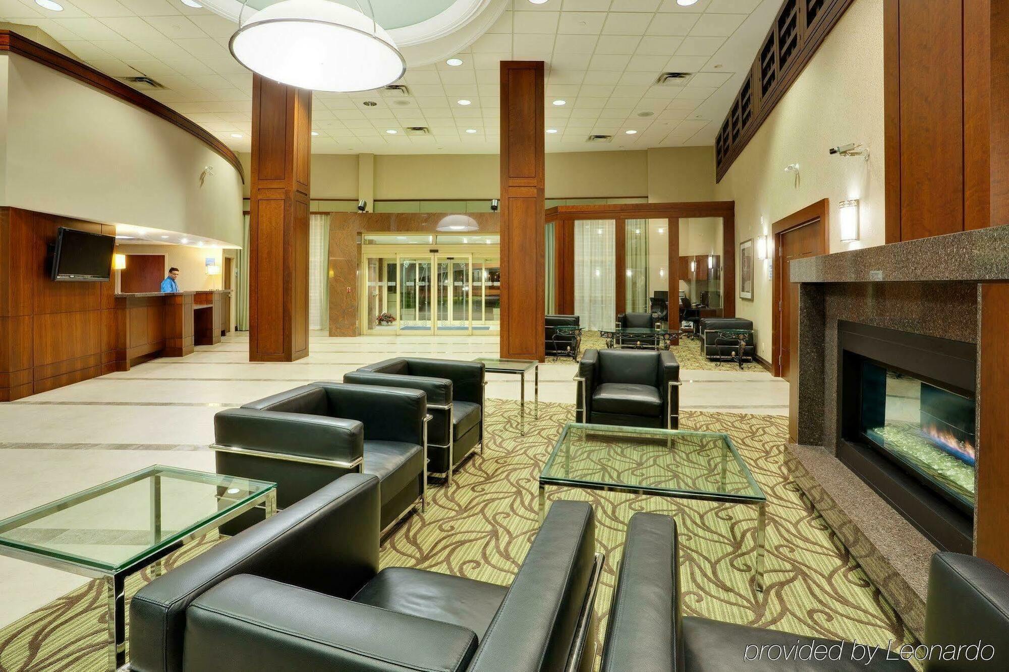 Glō Western Corporate Centre Mississauga